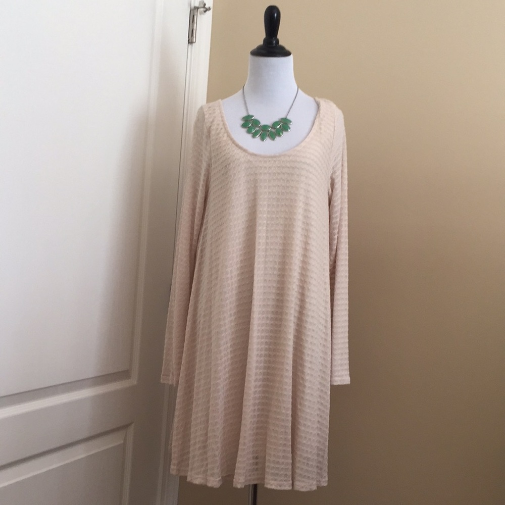 NWT Cream swing dress w/ sheer sleeve